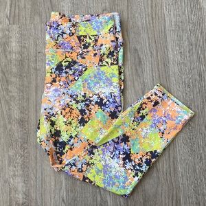 Fabletics Powerhold Crop Leggings